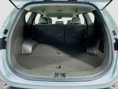 Used 2019 Hyundai Santa Fe SEL FWD image 27