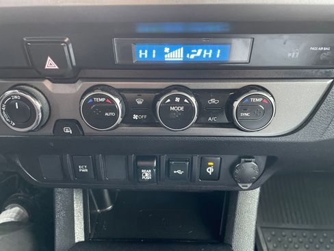 Certified 2023 Toyota Tacoma TRD Off-Road w/ Black Out Package (TMS) image 18