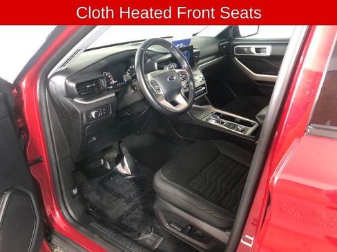 Certified 2021 Ford Explorer XLT w/ Class III Trailer Tow Package AWD/4WD image 8