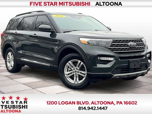 Used 2022 Ford Explorer XLT w/ Equipment Group 202A image 1