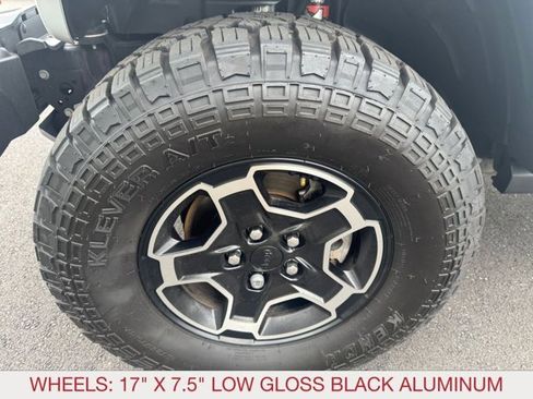 Certified 2023 Jeep Gladiator Mojave w/ LED Lighting Group image 9