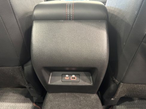 Used 2025 Nissan Altima 2.5 SR w/ SR Premium Package AWD/4WD image 11