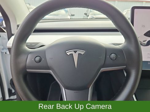 Used 2021 Tesla Model Y Long Range AWD/4WD image 10