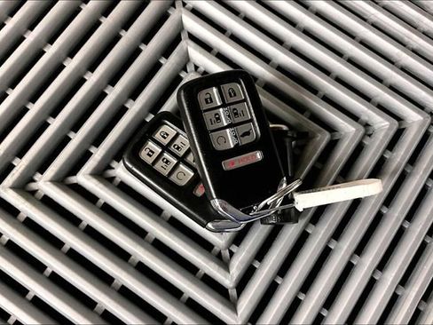 Used 2022 Honda Odyssey EX-L image 10