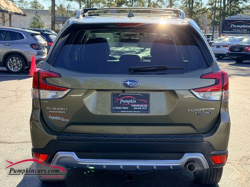 Used 2023 Subaru Forester Touring image 14