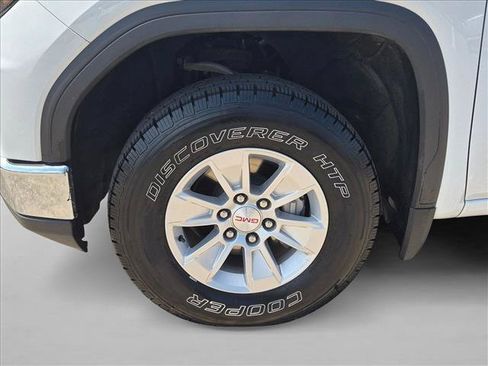 Used 2024 GMC Sierra 1500 Pro w/ Pro Value Package AWD/4WD image 5