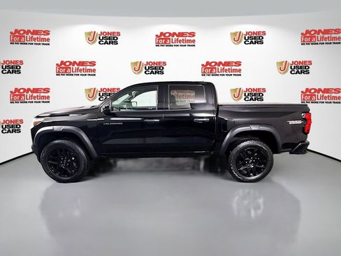 Used 2023 Chevrolet Colorado Trail Boss w/ Technology Package image 13