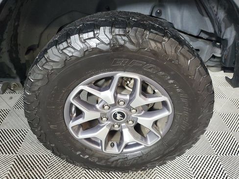 Used 2023 Ford Bronco Badlands AWD/4WD image 7