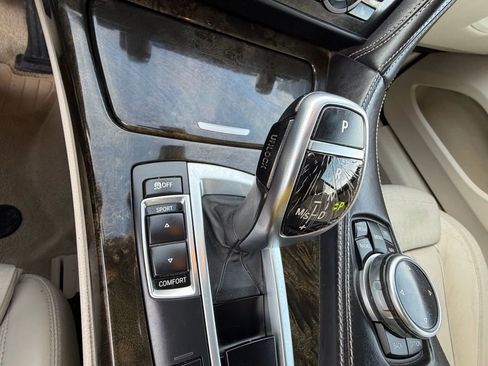 Used 2015 BMW 640i xDrive Convertible AWD/4WD image 24