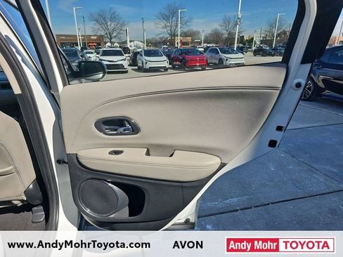 Used 2017 Honda HR-V EX-L image 30