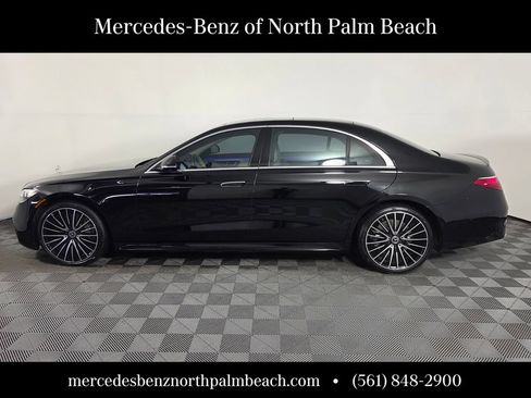 Certified 2022 Mercedes-Benz S 580 4MATIC Sedan image 3