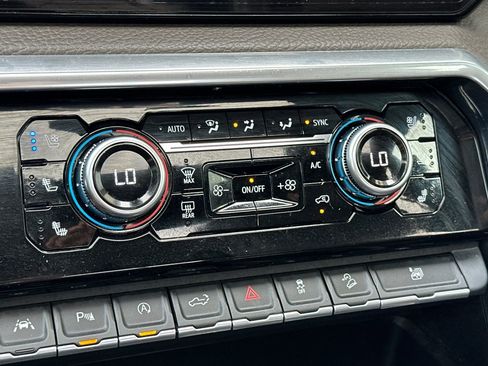 Used 2023 GMC Sierra 1500 Denali w/ Technology Package image 20