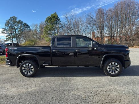 New 2026 Chevrolet Silverado 2500 Custom image 6