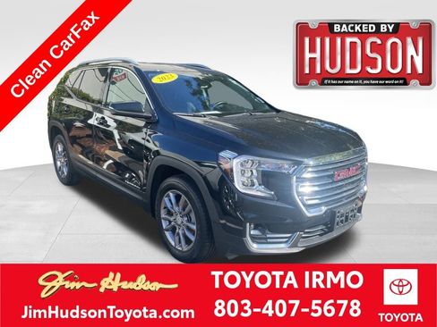 Used 2023 GMC Terrain SLT image 1