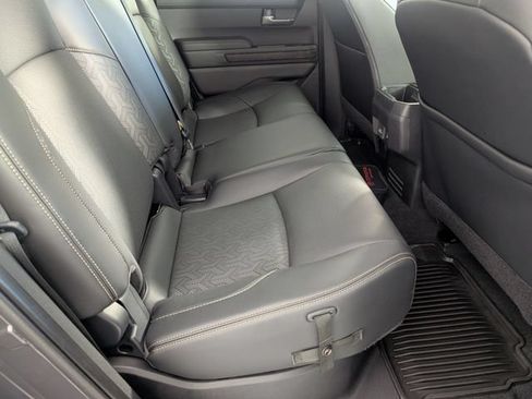 Used 2024 Toyota Tacoma Limited w/ Limited Package (LT) AWD/4WD image 30