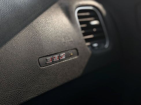 Used 2020 Dodge Charger Scat Pack RWD image 17