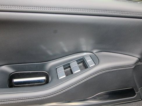 Used 2025 Lincoln Navigator L Reserve w/ Jet Appearance Package image 13