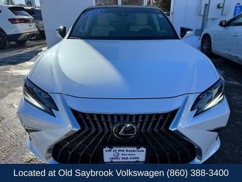 Used 2025 Lexus ES 350 Ultra Luxury image 10
