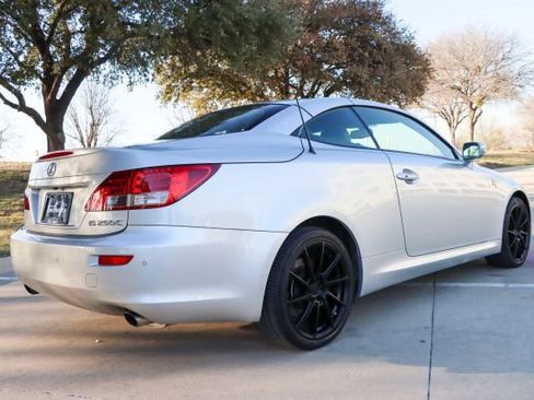 Used 2015 Lexus IS 250C w/ F-Sport Package w/as Tires image 15