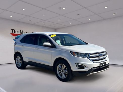 Used 2017 Ford Edge SEL w/ Equipment Group 201A image 3