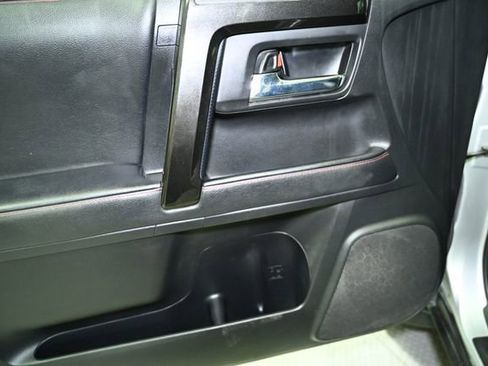 Used 2021 Toyota 4Runner TRD Off-Road Premium image 26