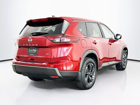 Used 2026 Nissan Rogue SV w/ Cold Weather Package image 9