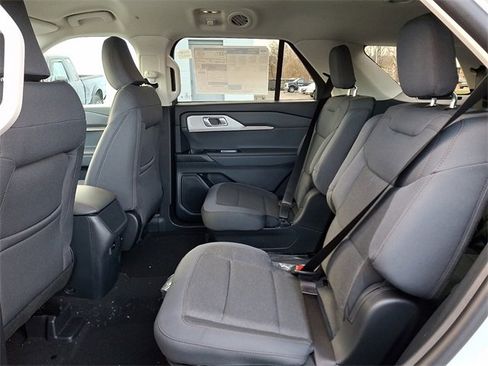 New 2026 Ford Explorer Active image 6