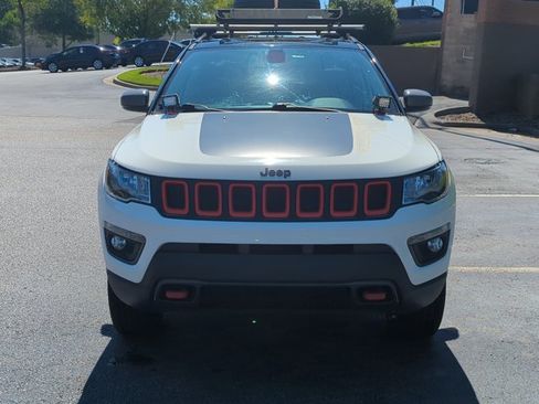Used 2019 Jeep Compass Trailhawk w/ Cold Weather Group AWD/4WD image 2