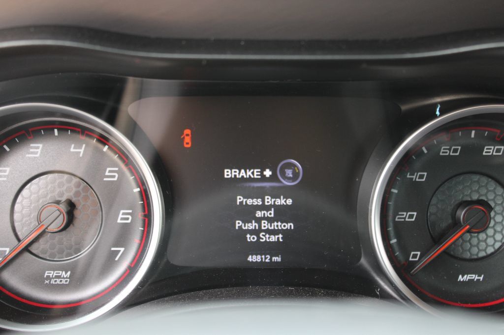 Used 2022 Dodge Charger SXT RWD image 10