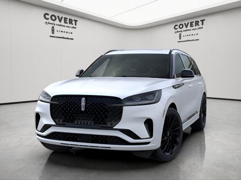 New 2025 Lincoln Aviator Reserve w/ Luxury Package image 2