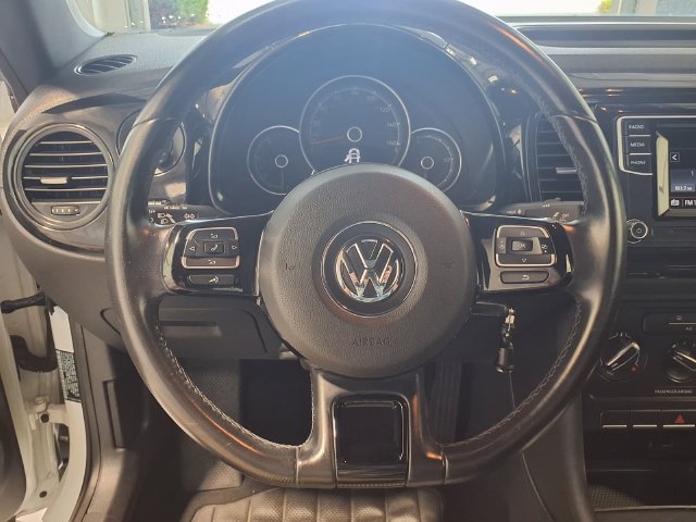 Used 2019 Volkswagen Beetle 2.0T S FWD image 8