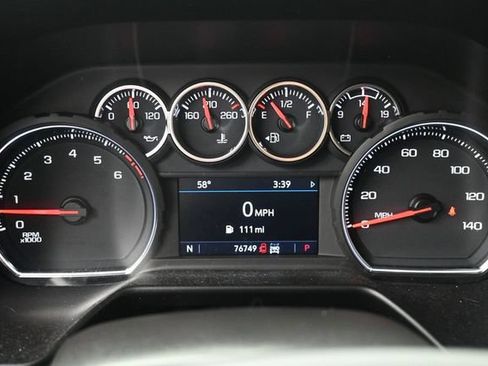 Used 2021 Chevrolet Suburban Z71 AWD/4WD image 9