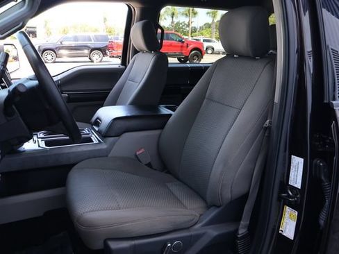 Used 2018 Ford F150 XLT w/ Equipment Group 302A Luxury RWD image 13