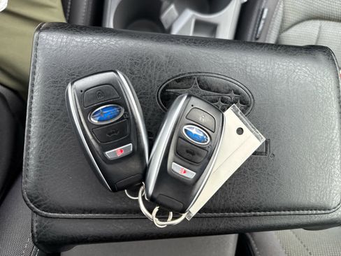 Used 2024 Subaru Crosstrek 2.0i Premium image 25