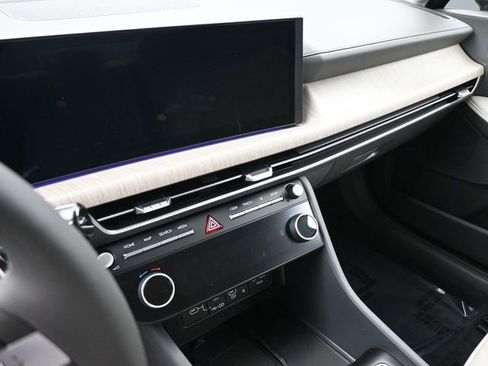 New 2026 Hyundai Sonata Limited FWD image 20