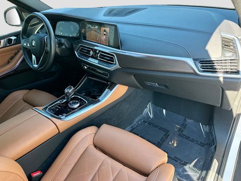 Used 2023 BMW X5 xDrive40i w/ Executive Package image 33