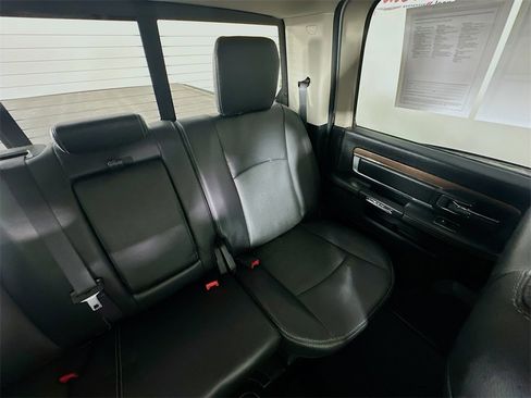 Used 2017 RAM 1500 Laramie w/ Convenience Group image 14
