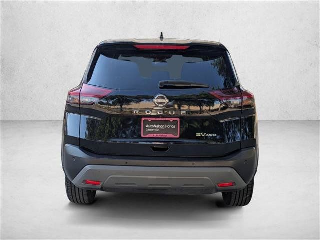 Used 2023 Nissan Rogue SV AWD/4WD image 7