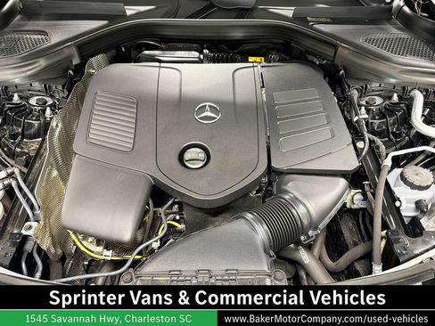 Certified 2025 Mercedes-Benz GLC 300 image 31