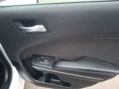 Used 2023 Dodge Charger SXT RWD image 14
