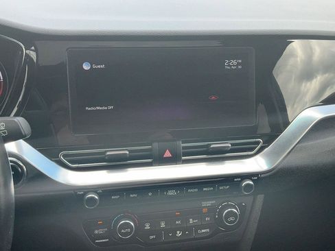 Used 2022 Kia Niro EX Premium w/ Cold Weather Package FWD image 30