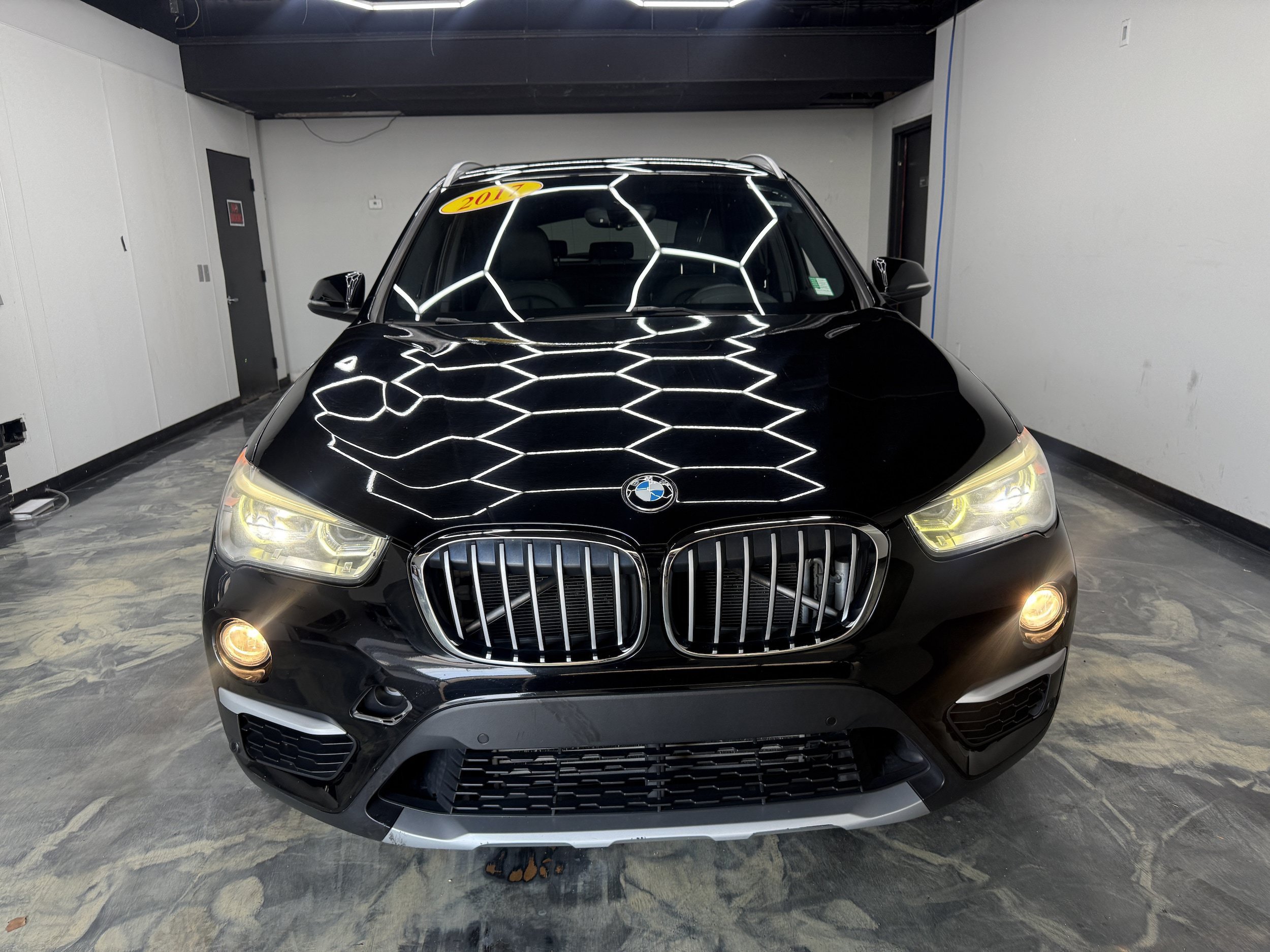 Used 2017 BMW X1 xDrive28i AWD/4WD image 6