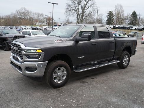 Used 2025 RAM 2500 Big Horn image 8