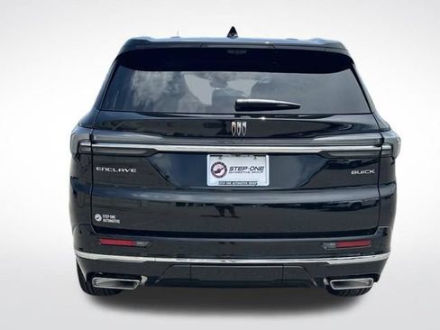 New 2026 Buick Enclave Avenir w/ Super Cruise Package FWD image 5