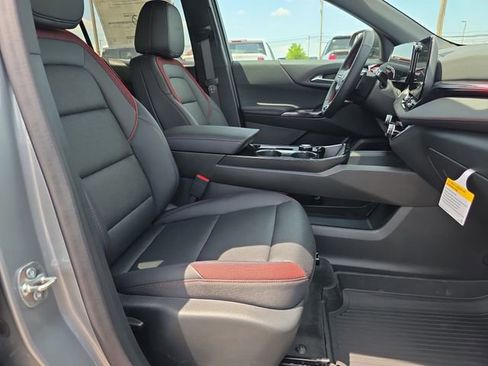 New 2026 Chevrolet Equinox RS FWD image 15