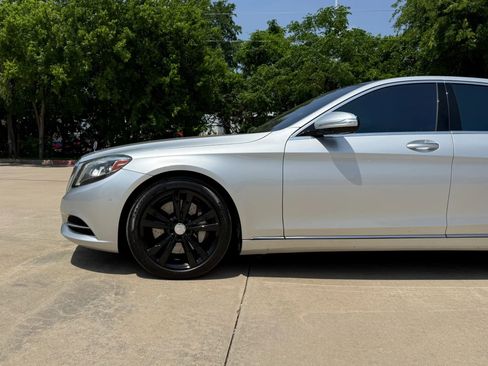 Used 2016 Mercedes-Benz S 550 Sedan image 16