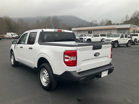 New 2026 Ford Maverick XL image 7