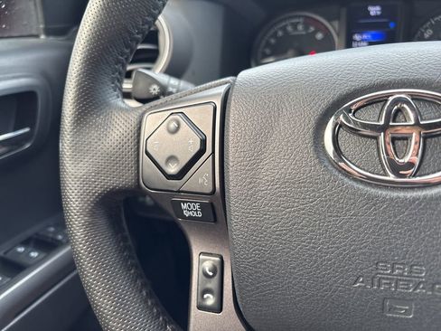 Used 2023 Toyota Tacoma TRD Sport w/ TRD Premium Sport Package AWD/4WD image 41