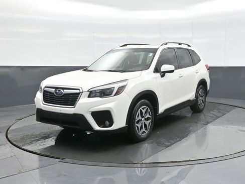 Used 2021 Subaru Forester Premium w/ Popular Package #1 image 3