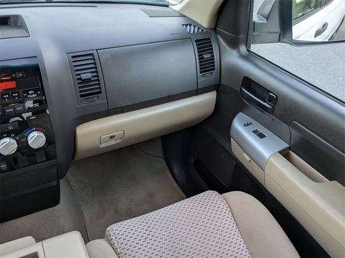 Used 2007 Toyota Tundra SR5 image 18